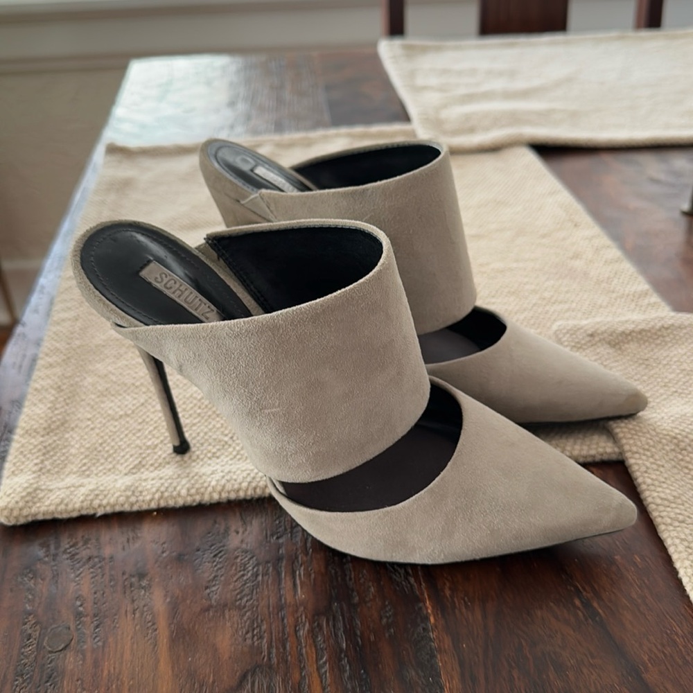 Shultz grey heels